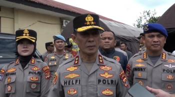 Terduga Pelaku Diamankan: Polda Lampung Selidiki Aktivitas Pembalakan Liar di Pesisir Barat.